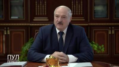 Порвут на куски: Лукашенко рассказал, что будет, если он уйдет
