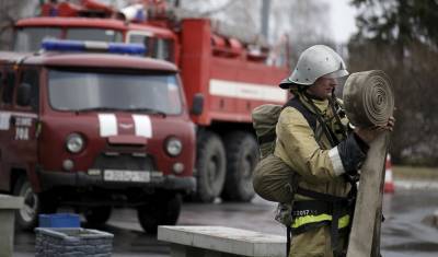 Пожарные просят президента уравнять их в правах со служащими МЧС и вернуть льготы