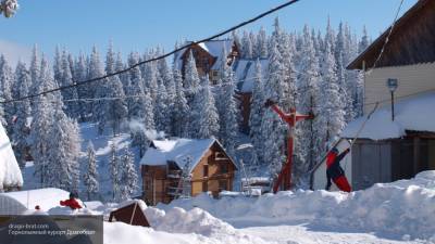 Активные зимние каникулы: топ-5 горнолыжных курортов России