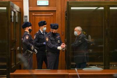 Адвокат: потерпевшие отзовут иски к Ефремову 22 октября