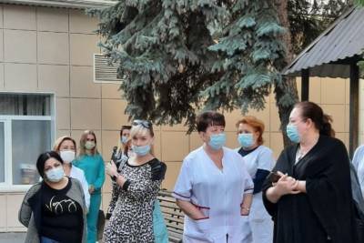Главврача роддома в Пятигорске уволили после жалоб сотрудников