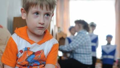 В Алтайском крае выясняют, как дети-сироты остались без квартир и где федеральные деньги