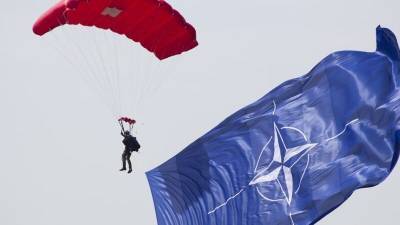 Эрдогана карабахнут из НАТО. США намекнули Турции на исключение из альянса