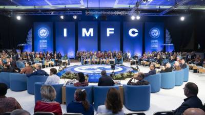 Публицист объяснил, как план МВФ по спасению мира угрожает экономике РФ