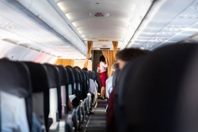 Пассажирка с коронавирусом умерла в самолете - Cursorinfo: главные новости Израиля