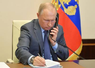 Путин обсудил с Макроном проблему Нагорного Карабаха