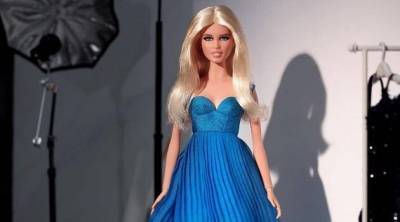 Клаудиа Шиффер стала Barbie