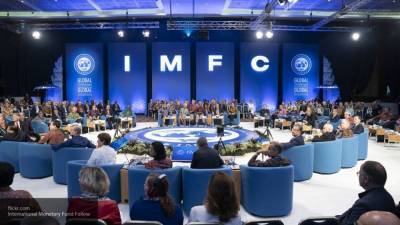 Орешкин призвал модернизировать систему работы МВФ