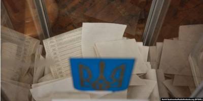 Во Львовской области полиция открыла уголовное производство из-за массового изменения избирателями места голосования