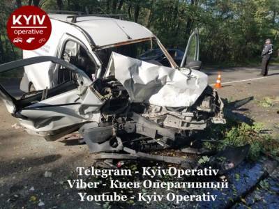 В Бортничах произошло ДТП с участием двух автомобилей, пострадали четыре человека