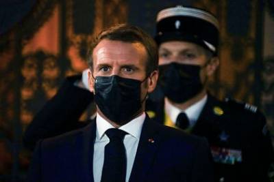 Макрон пообещал усилить борьбу с исламскими радикалами во Франции