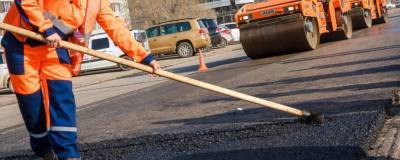 Петербуржцы жалуются на затягивание строительства дороги на Русановской улице в Невском районе