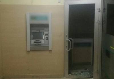 В Киеве без взрыва ограбили банкомат