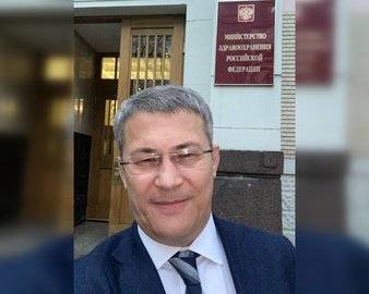 Глава Башкирии пригасил Михаила Мурашко на открытие инфекционного центра в Стерлитамаке
