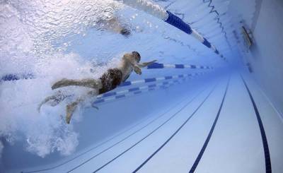 The Times (Великобритания): плавание в холодной воде может помочь в профилактике деменции
