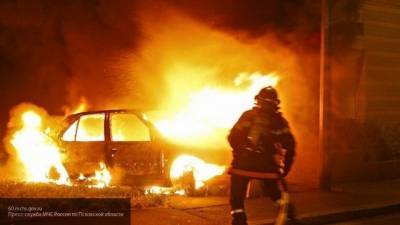 Сотрудники МЧС: авто при пожаре может полностью сгореть за несколько минут