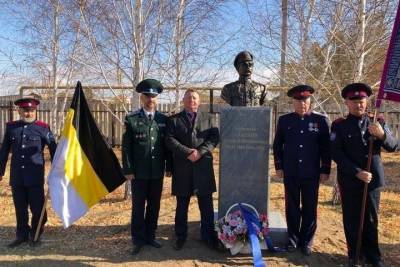 В Оренбургской области открыли памятник казаку, уничтожившему отряд Чапаева