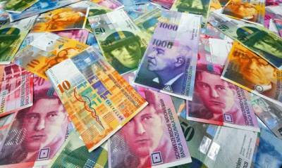 В Швейцарии предложили выплатить всем гражданам по 7500 франков
