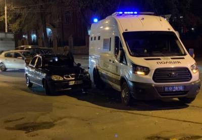 В Харькове автозак попал в аварию, но арестантов все равно доставили в СИЗО