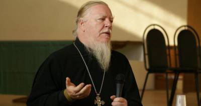 Религиовед назвал Димитрия Смирнова талантливым и ярким проповедником