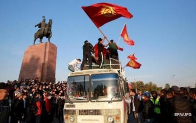 В Кыргызстане назначили дату повторных выборов в парламент