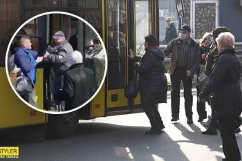 Мэр города призвал пассажиров в автобусах выгонять из них людей без масок