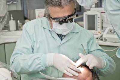 В стоматологической поликлинике Петербурга появился кабинет для диагностики онкологии ротовой полости