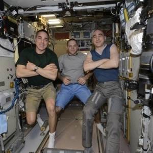 Экипаж Международной космической станции вернулся на Землю
