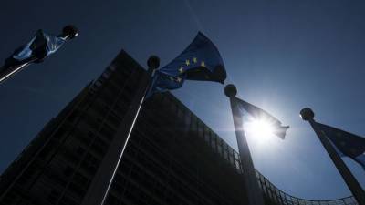 ЕС решил ввести антироссийские пошлины во время обострения пандемии