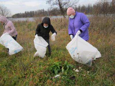 Жители Башкирии очистили 36 километров берегов водоемов