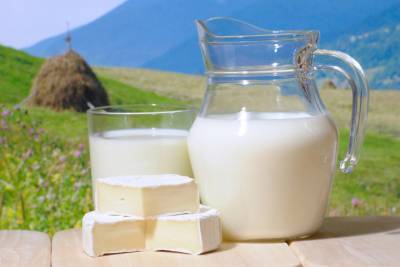 Молоко, творог и сыр оказались самыми дорогими в Ростове по сравнению с регионом