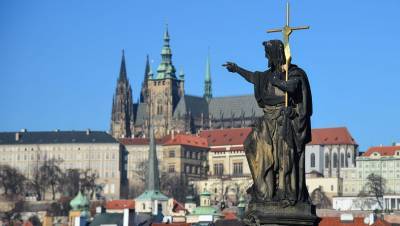 Чехия стала второй страной в Европе, вновь объявившей локдаун из-за COVID-19