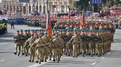 В Киеве на День Независимости в 2021 устроят военный парад