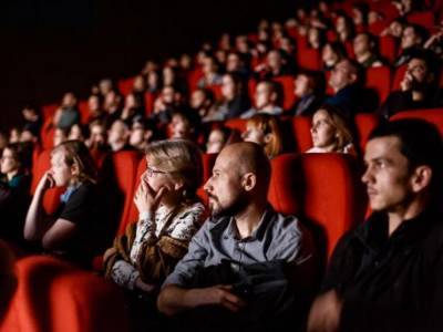 Несмотря на к"красную зону", в Харьковской области откроют кинотеатры