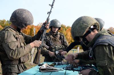 Российские спецназовцы отмечают профессиональный праздник