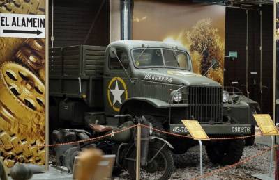 В День автомобилиста Музей Победы пригласил на онлайн-экскурсии по выставке «Моторы войны»