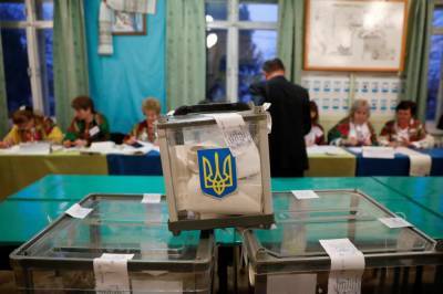 Во второй тур выборов мэра Харькова проходят Кернес и Фельдман, - экзитпол медиагруппы "Время"