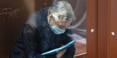 Потерпевшие даже после выплаты компенсации не согласились на смягчение приговора Ефремову