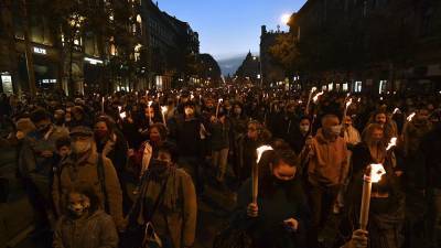 "За всю нашу свободу": в Будапеште прошла акция протеста против политики премьера Виктора Орбана