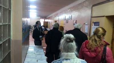 Местные выборы: наблюдатели фиксируют нарушения по всей Украине