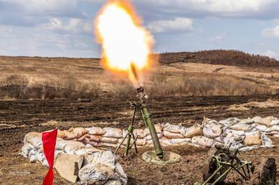 Каратели открыли огонь по ДНР