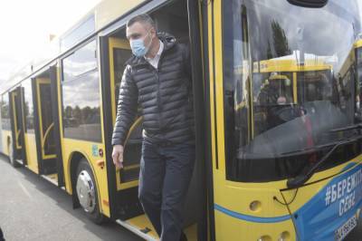 Минэкономики критикует Кличко за покупку белорусских автобусов