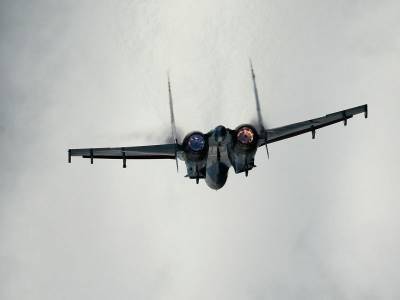 Российский СУ-27 перехватил у воздушной границы страны 2 французских бомбардировщика «Мираж»