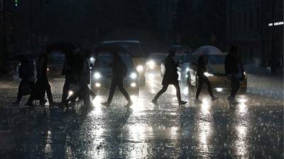 Капризы погоды: «день жестянщика» в Якутии и ливни на Дальнем Востоке