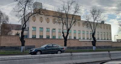 Посольство США в Армении предписало своим сотрудникам не выезжать из Еревана
