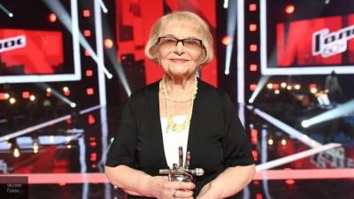 Зрители шоу "Голос 60+" присудили победу 91-летней петербурженке