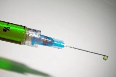 Комздрав: Более миллиона петербуржцев привились от гриппа