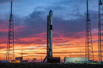 SpaceX отменила старт Falcon 9 со спутником GPS за секунды до пуска