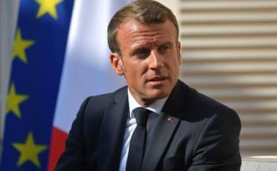 Президент Франции призвал Алиева прекратить огонь и начать переговоры по Карабаху