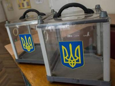 Рейтинги падают, амбиции растут: как пройдут местные выборы в Украине
